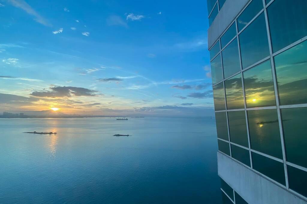 The Maritime Suite @ Panoramic Duplex 海景の家 Jelutong Экстерьер фото