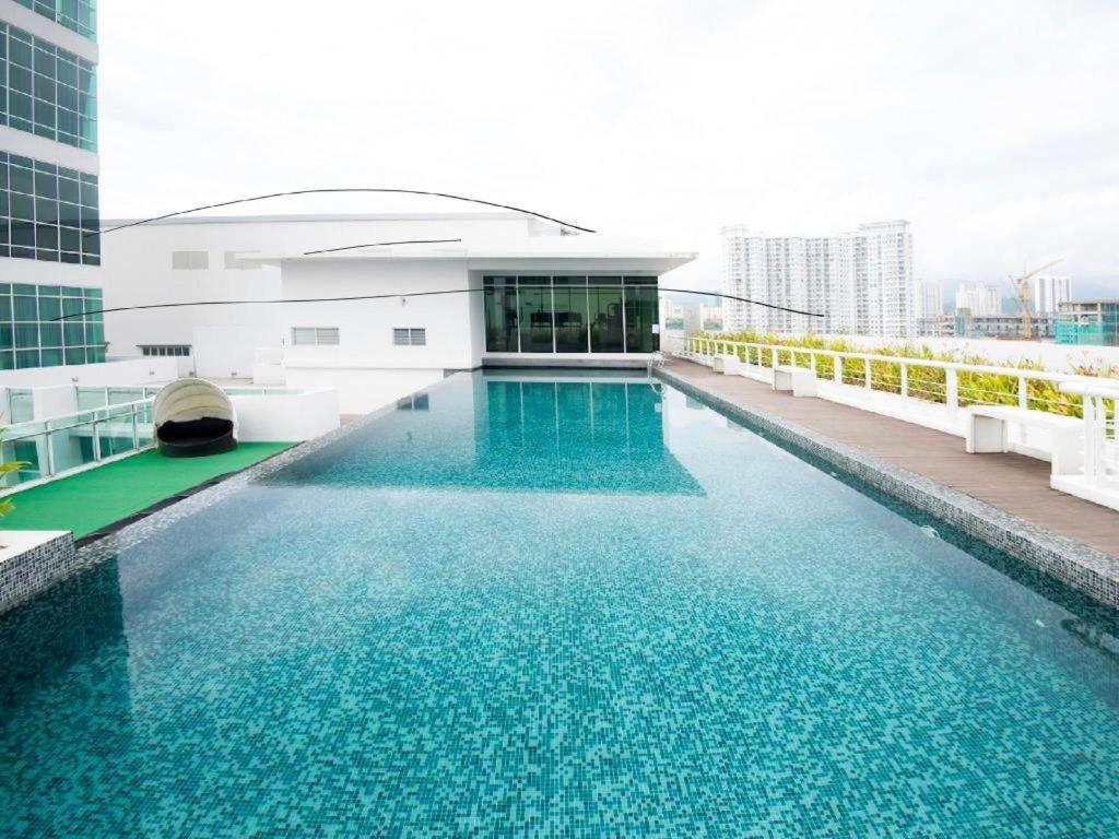 The Maritime Suite @ Panoramic Duplex 海景の家 Jelutong Экстерьер фото